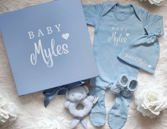 Personalised New Baby Boy Outfit Gift Box Set First Outfit Blue Sleepsuit Hat Rattle Coming Home Keepsake Romper Bodysuit Newborn