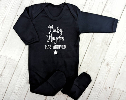 Personalised Baby Sleepsuit Hat Gift Boys Girls Neutral Newborn Coming Home Outfit Set Baby Has Arrived Welcome To The World Cotton Clothing