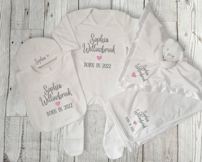 Personalised New Baby Gift Set Coming Home Outfit Newborn Clothing Hamper Comforter Blanket Baby Boy Girl Unisex Baby Shower Present