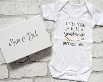 Personalised Pregnancy Announcement You're going to be an Auntie Bodysuit in Box Baby Gift New Parents Baby Coming Soon Open Me Keepsake Box