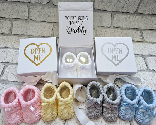 Personalised Pregnancy Announcement Gift Boxed Baby Booties You're going to be Parents Daddy Mummy Grandparents Any Name Any Text Surrogacy