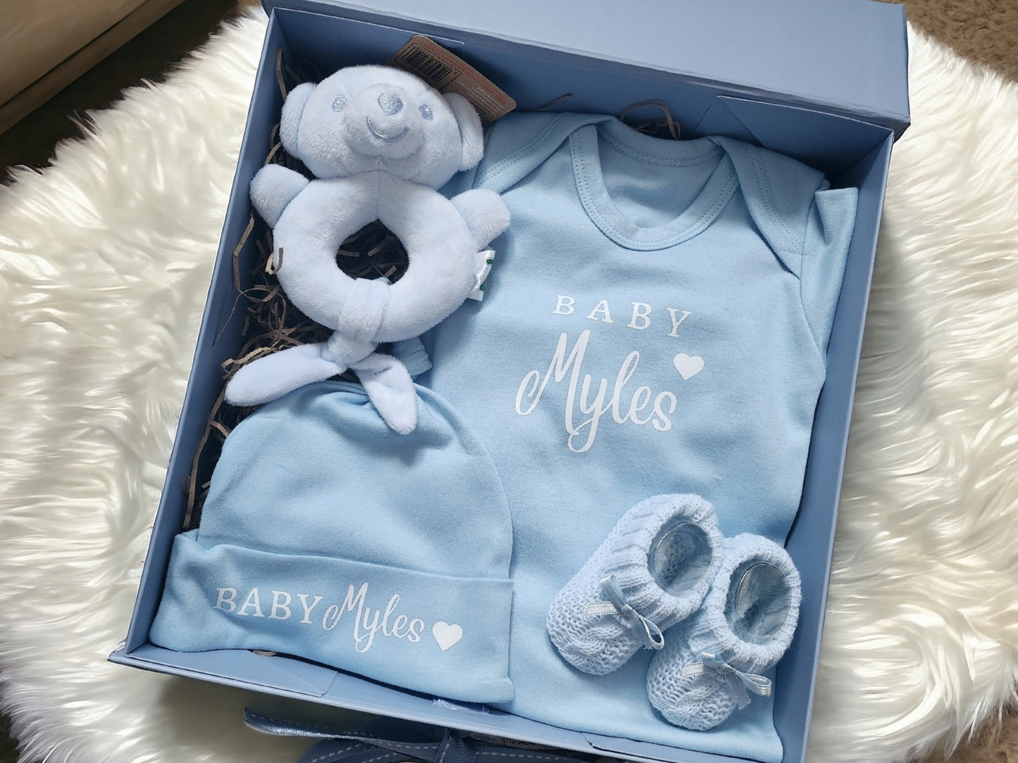 Personalised New Baby Boy Outfit Gift Box Set First Outfit Blue Sleepsuit Hat Rattle Coming Home Keepsake Romper Bodysuit Newborn