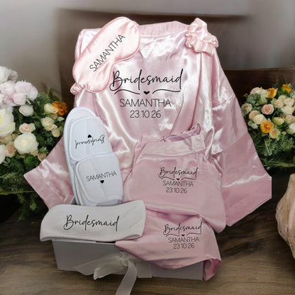 Personalised Bridesmaid Robe Gift Set Bride To Be Dressing Gown Cami Shorts Set Slippers Headband Eyemask Hair Tie Gift Box Wine Glass