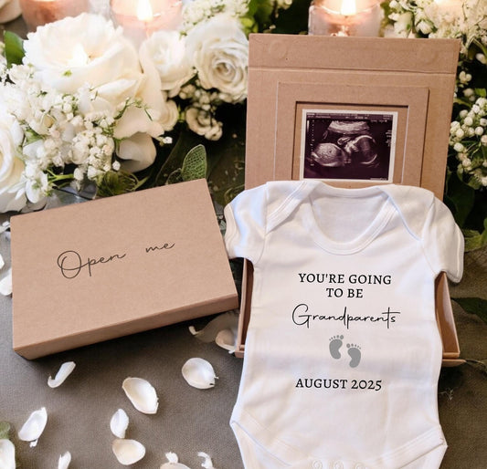 Personalised Pregnancy Announcement Vest A5 Gift Box Scan Photo Frame You're Going To Be Grandparents Bodysuit Auntie Uncle EXPRESS